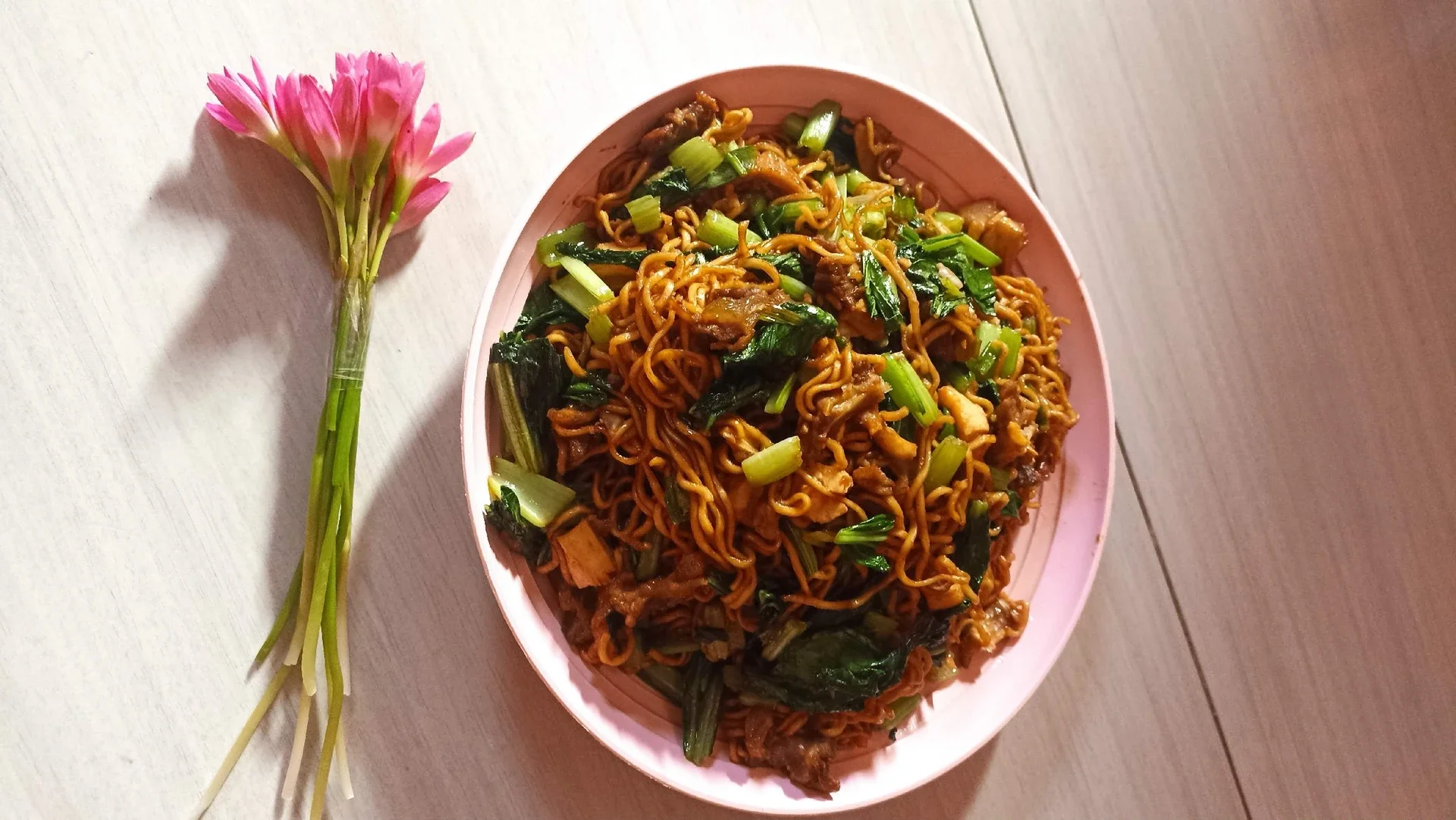 Mie Goreng Urat Sapi