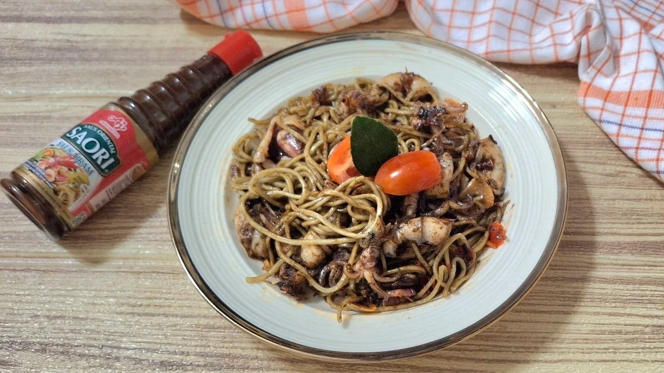 Mie Ijo Cumi Hitam
