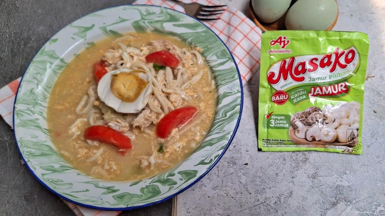 Mie Kuah Telur Asin ala Masako