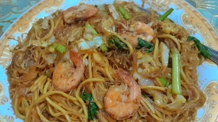Mie Yamin Udang ala Aji-No-Moto®