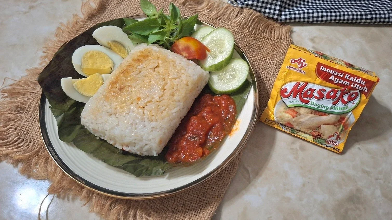 Nasi Bakar Ayam Gurih ala Masako
