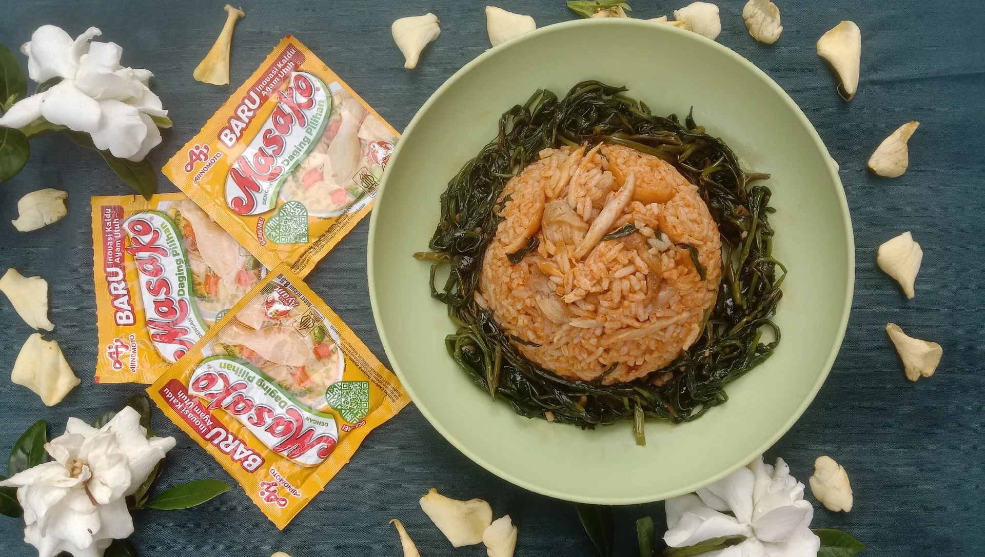 Nasi Goreng Akung (Ayam Kangkung)