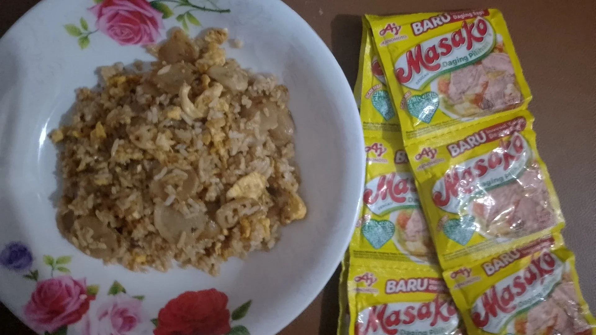 Nasi Goreng Bakso ala Masako #MasakanPenuhCinta