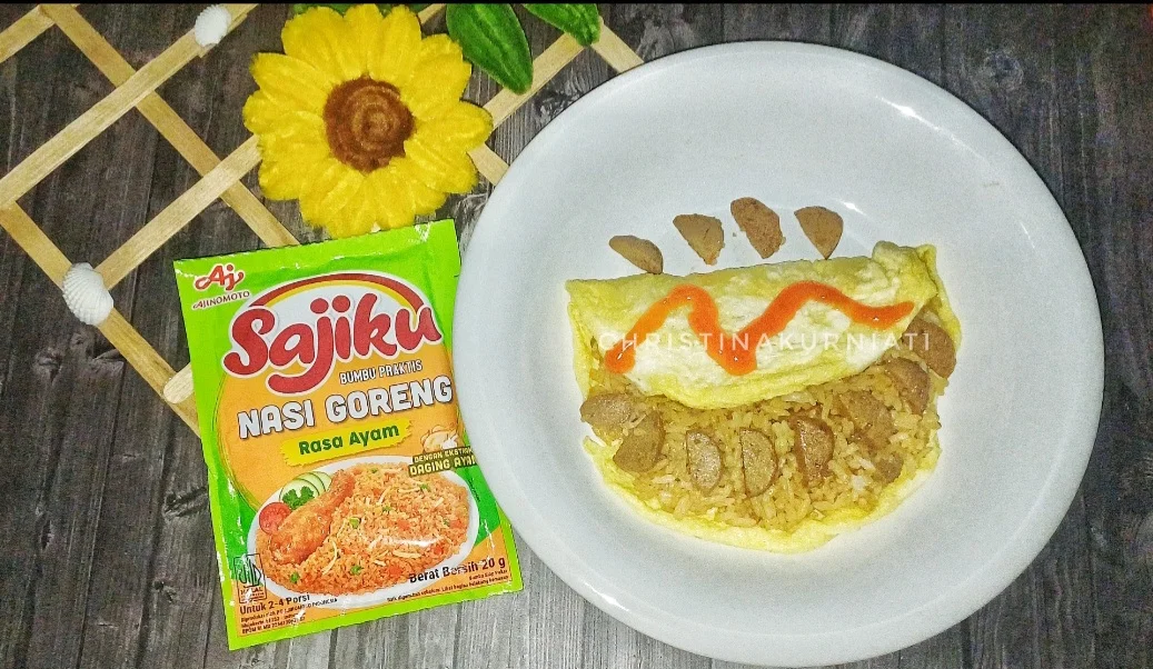 Nasi Goreng Bakso Selimut Telur Sajiku