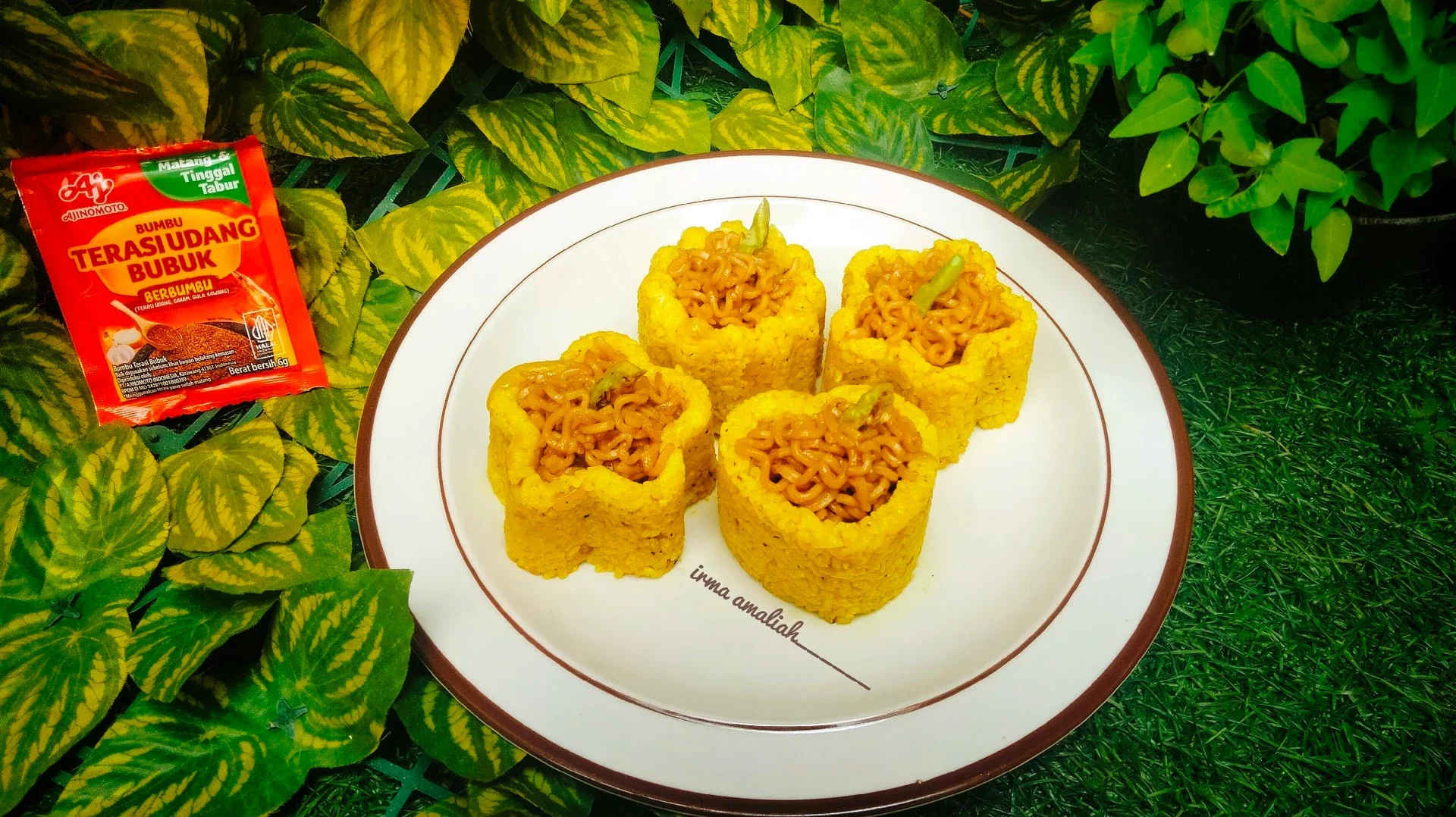 NASI GORENG KUNING BUMBU TERASI