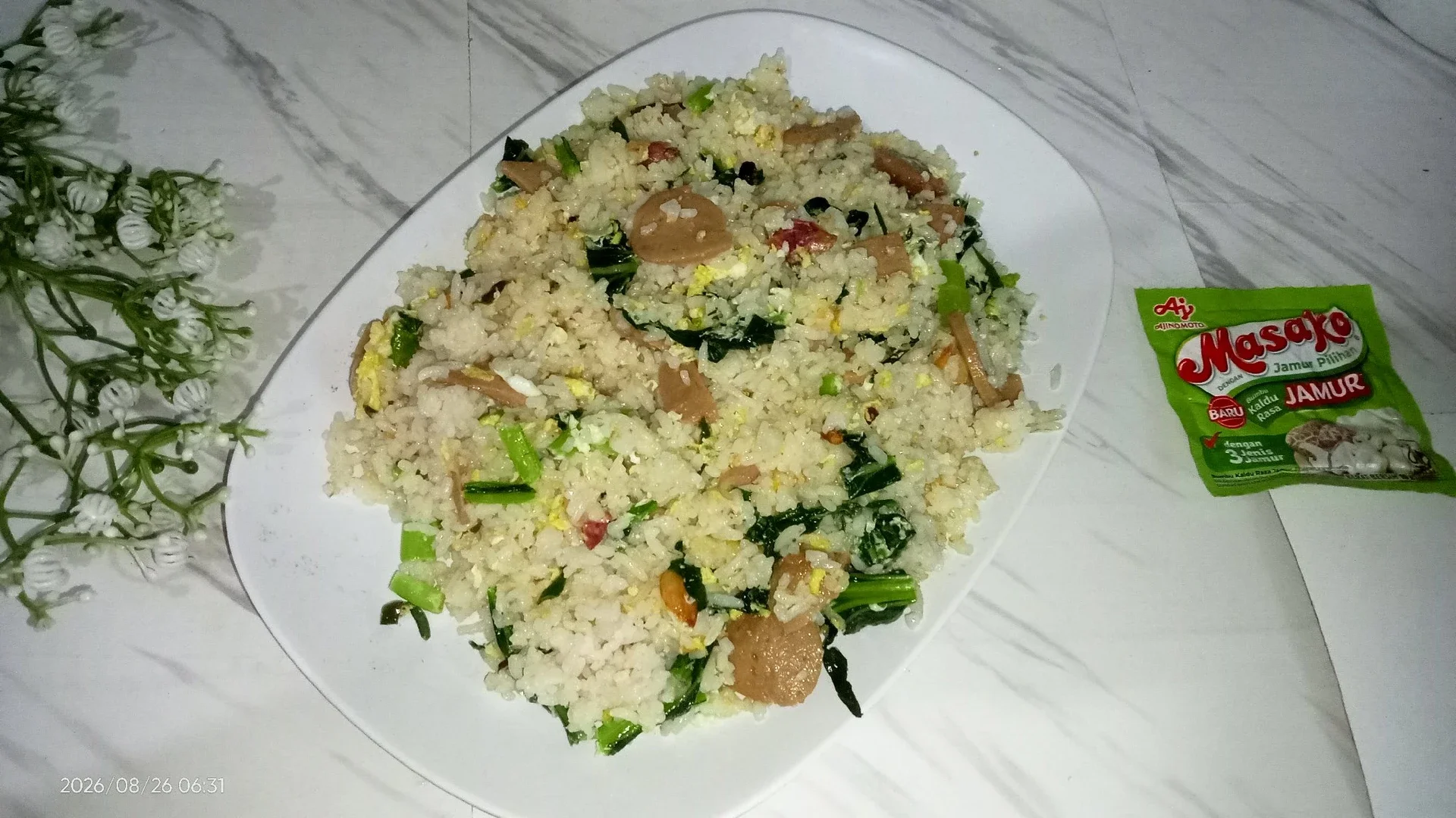 Nasi Goreng Daun Jeruk Bakso 