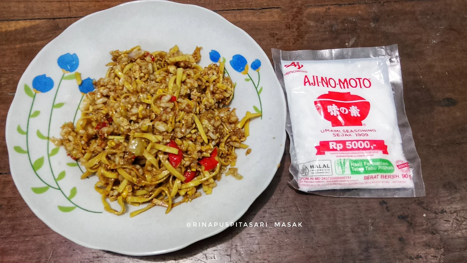 Nasi Goreng Mawut ala AJI-NO-MOTO®