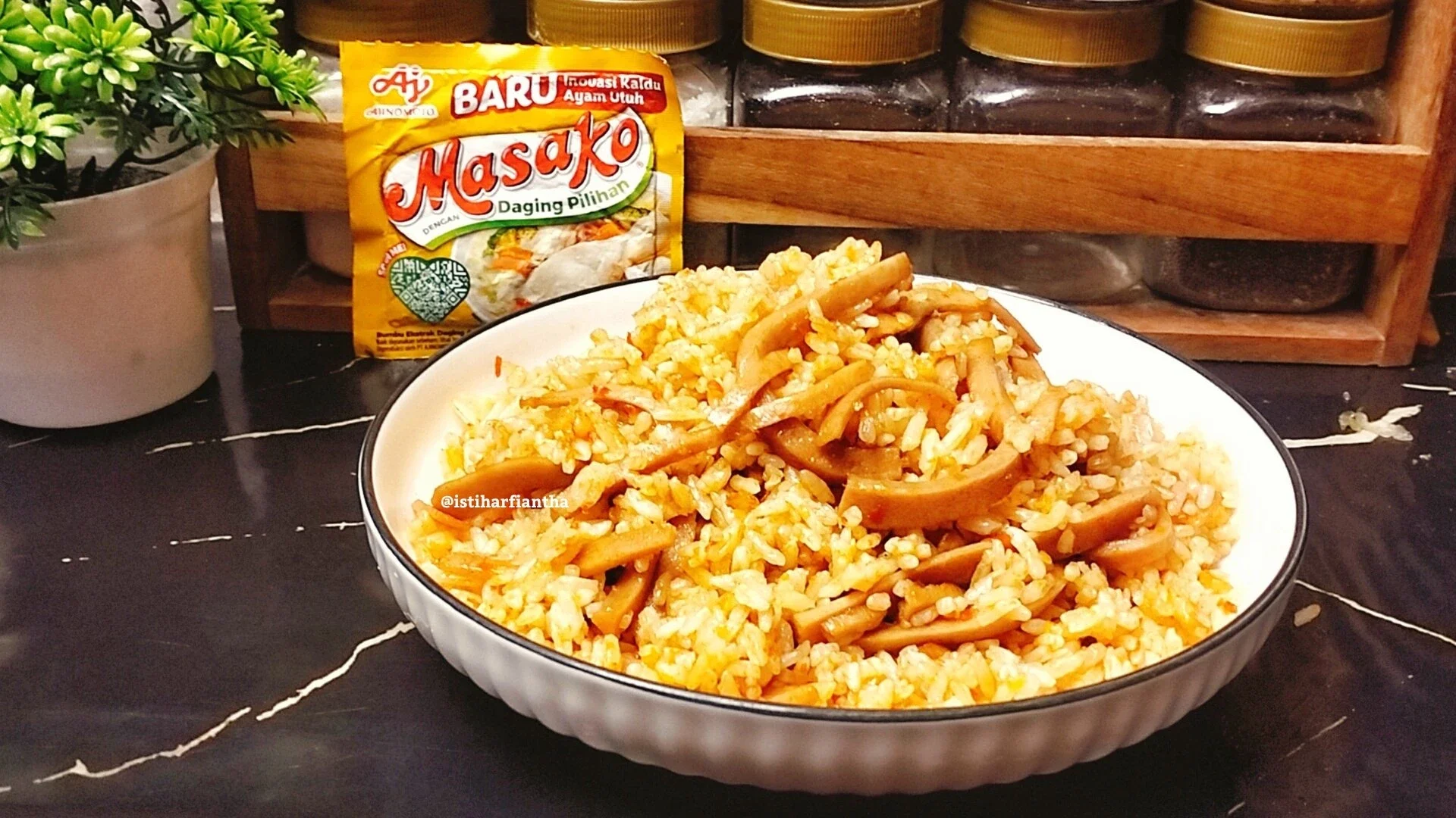 Nasi Goreng Pedas Sosis ala MASAKO®