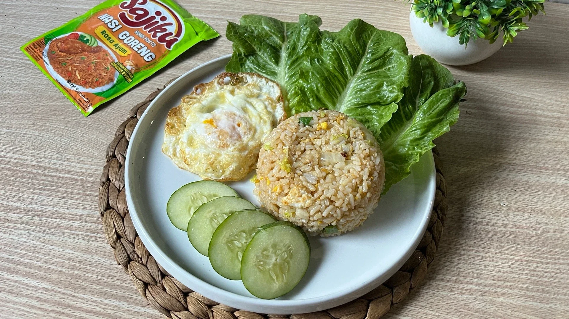 nasi goreng sosis