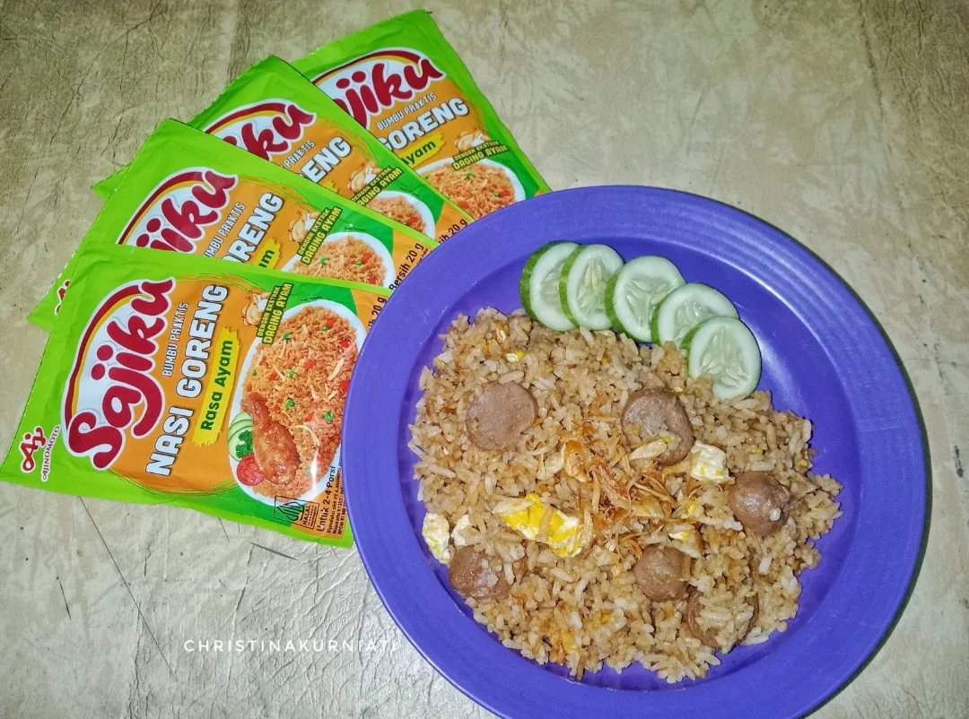 Nasi Goreng Telur Bakso Sajiku