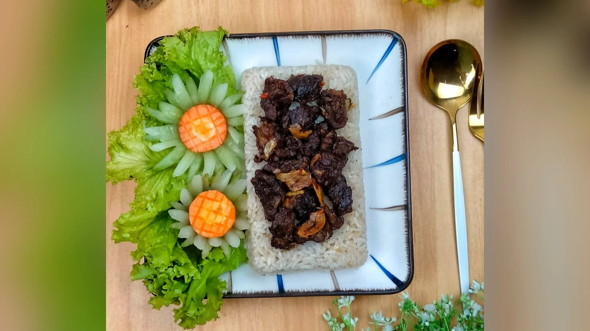 Nasi Gurih empal daging