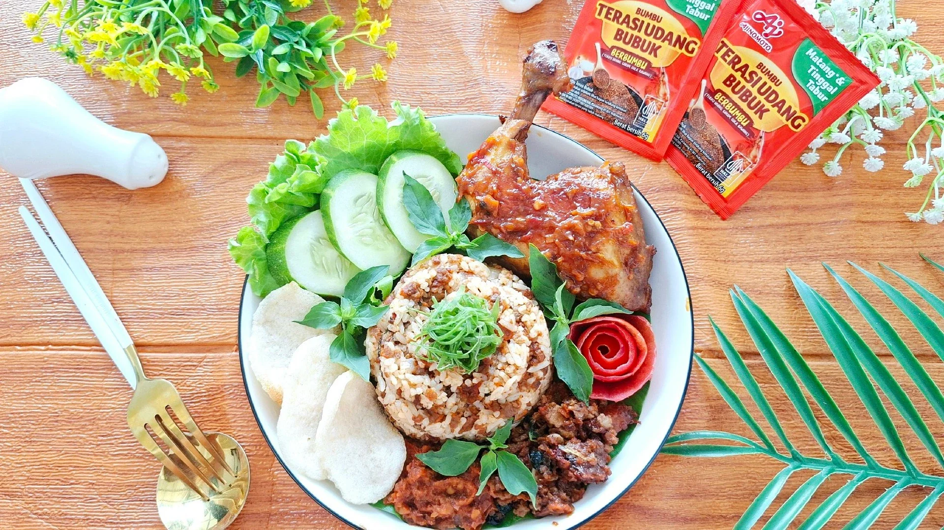 Nasi Tutug Oncom, Ayam Bakar Bumbu Rujak & Sambal Bawang