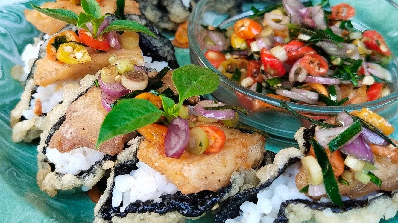 Nori Taco dengan Ayam Goreng Terasi & Sambal Matah Ala #AjinomotoTerasiUdang #NikmatTanpaDrama
