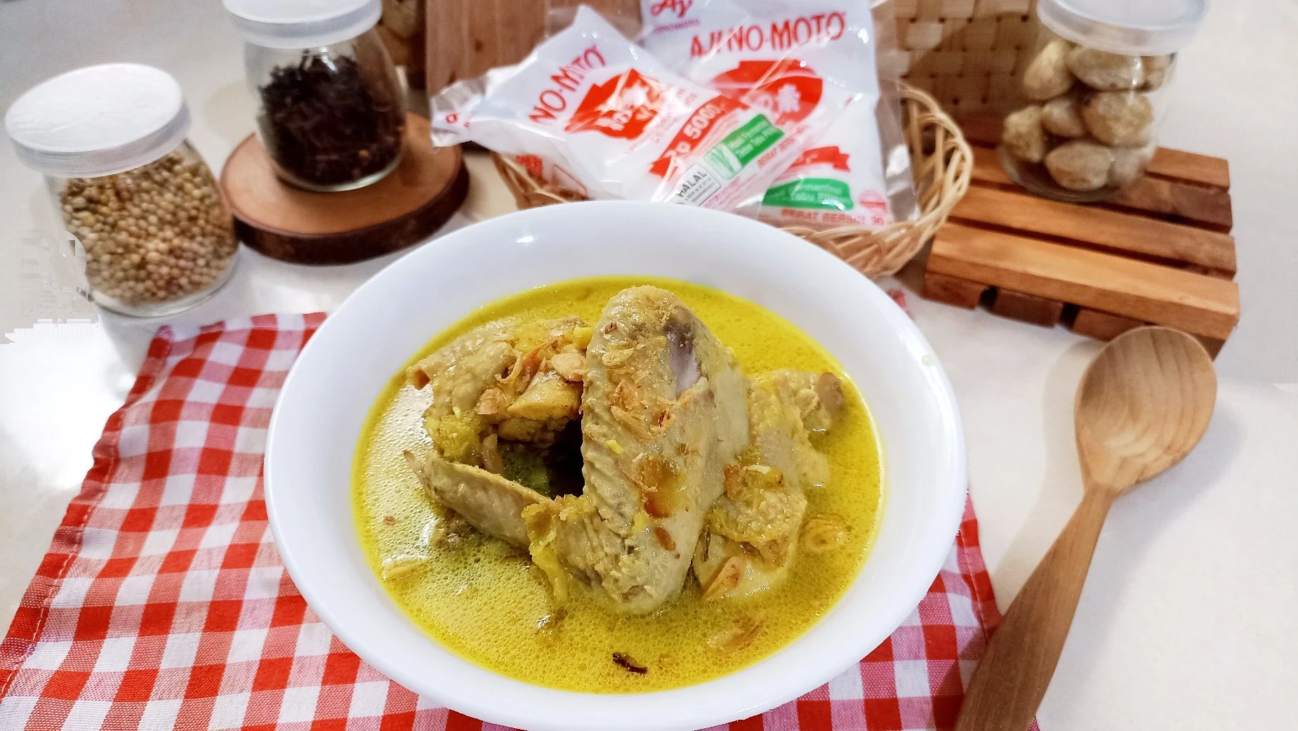 Opor Ayam Nanas
