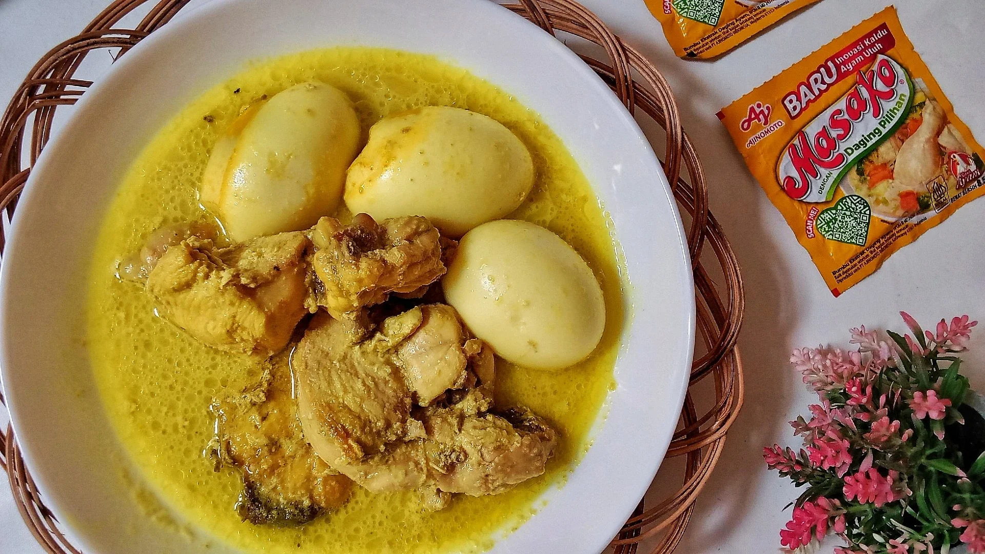 opor ayam telur ala Masako