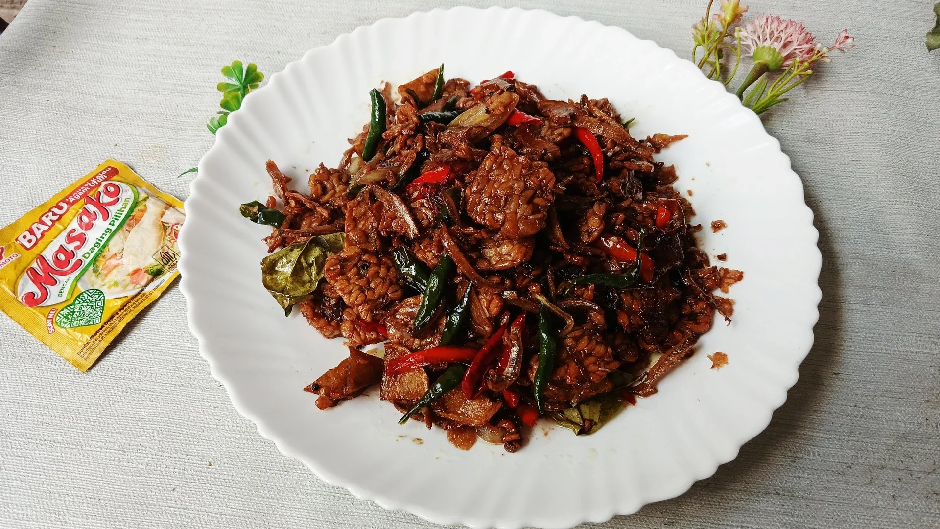 Orek Tempe Teri Kecap