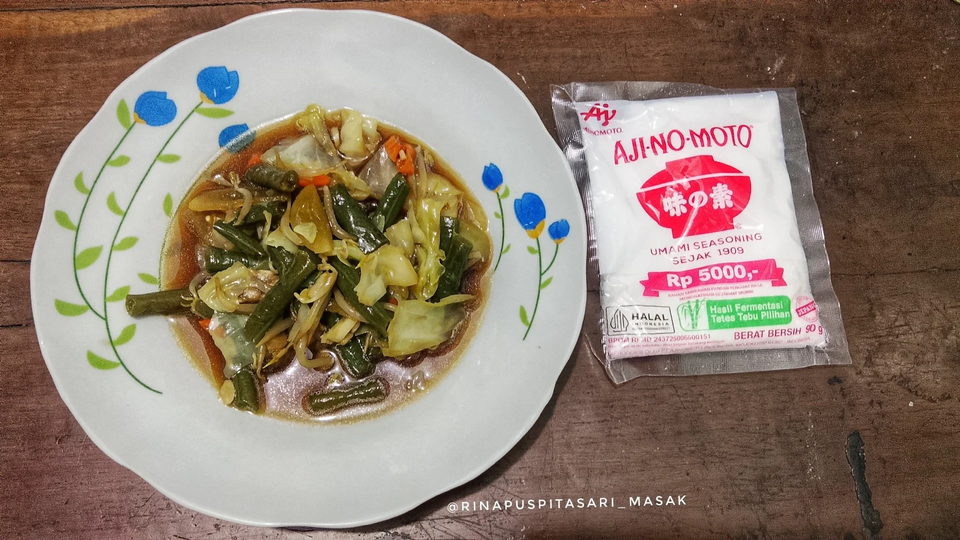 Oseng Kol Kacang Panjang Kecap ala AJI-NO-MOTO®