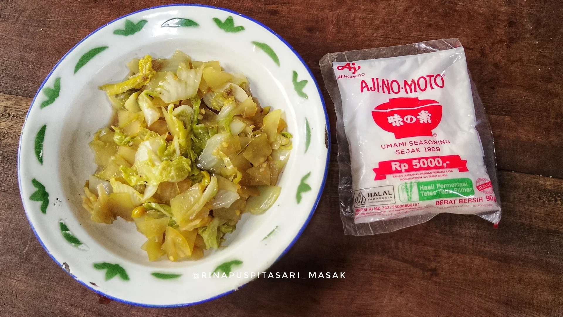 Oseng Pepaya Muda Sawi Putih ala AJI-NO-MOTO®
