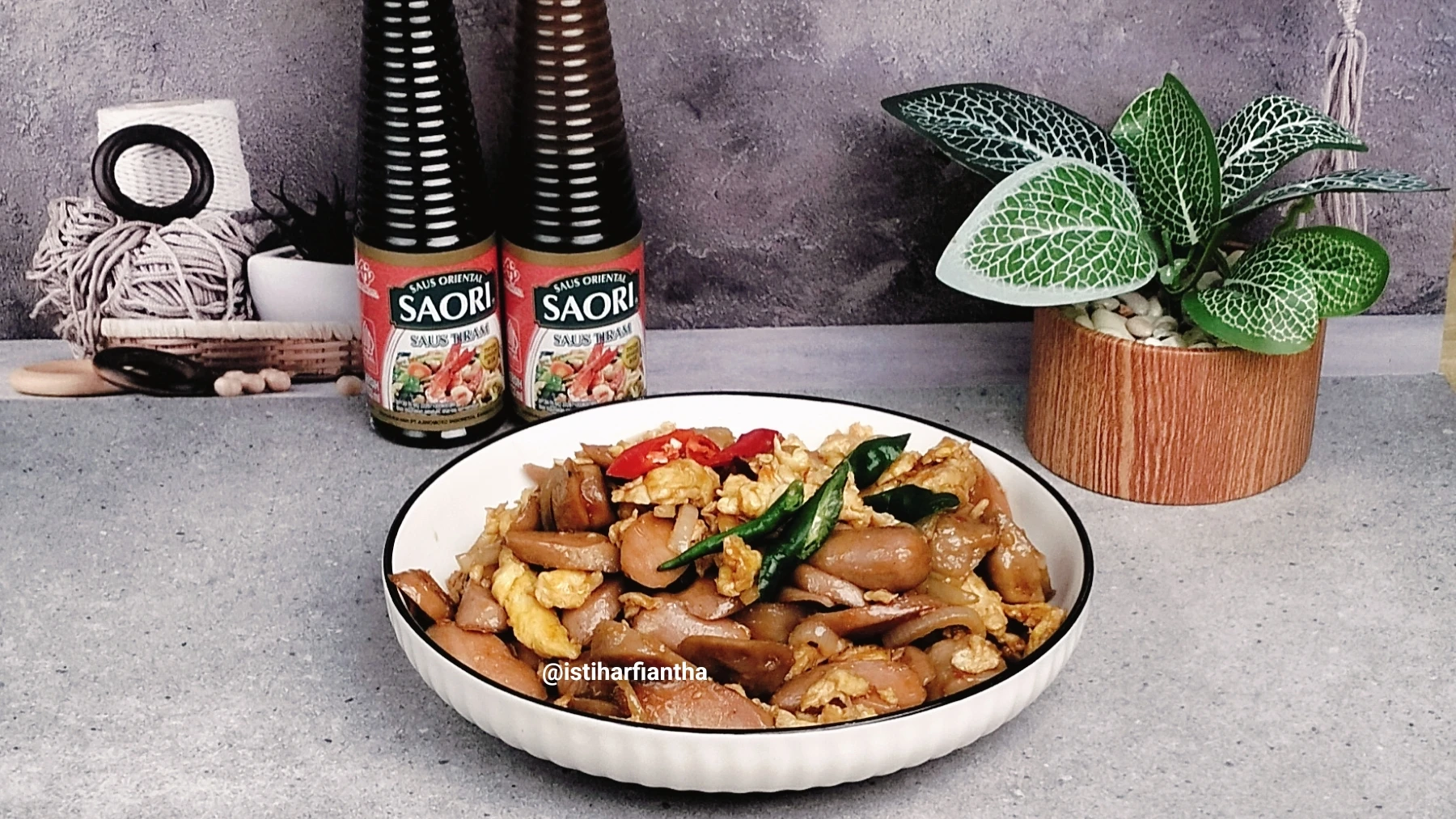 Oseng Sosis Telur Saori Saus Tiram
