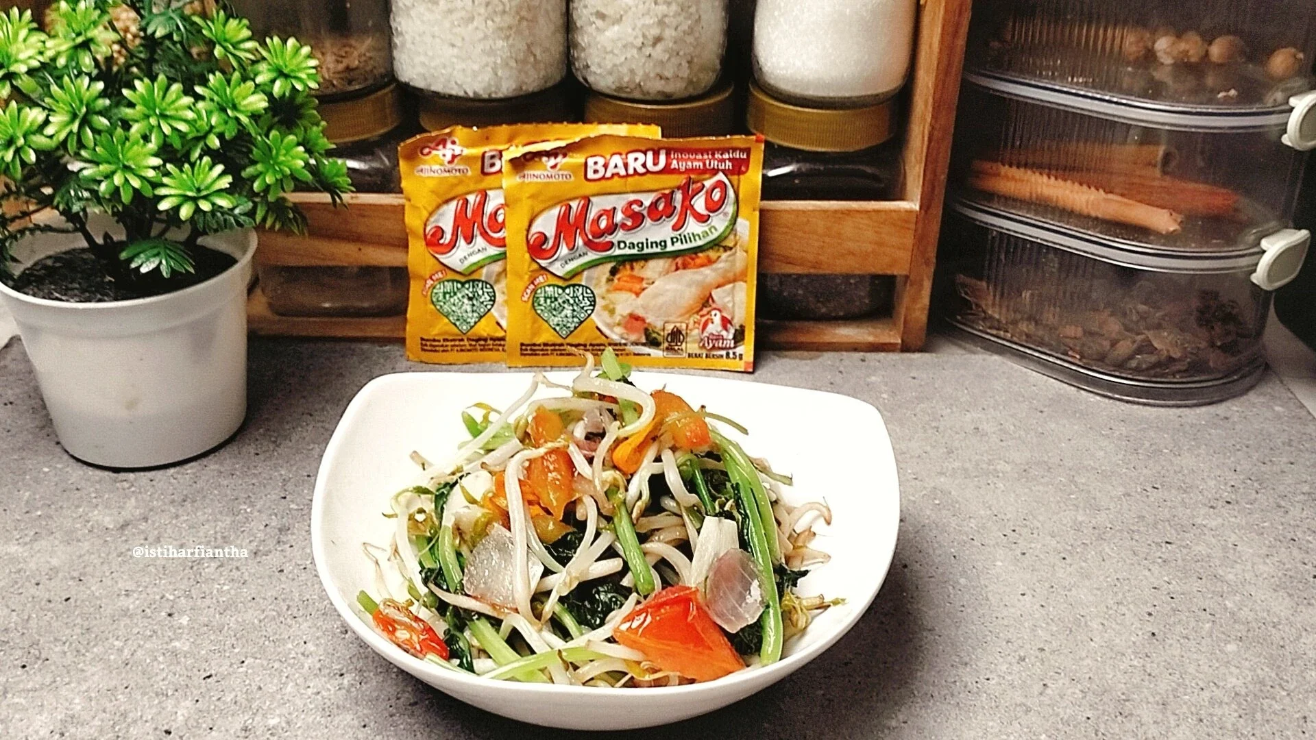 Oseng Tauge Bayam Bumbu Iris ala MASAKO®