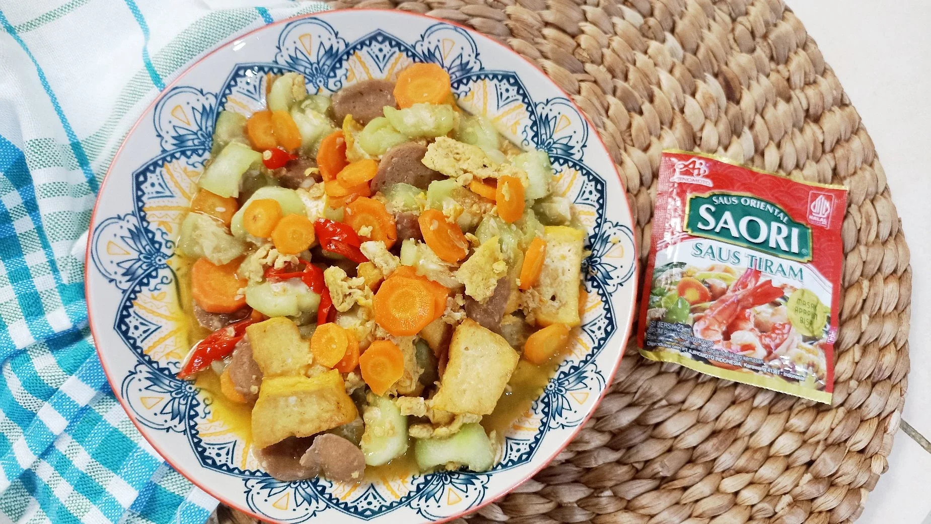 Oyong Tumis Tahu Wortel