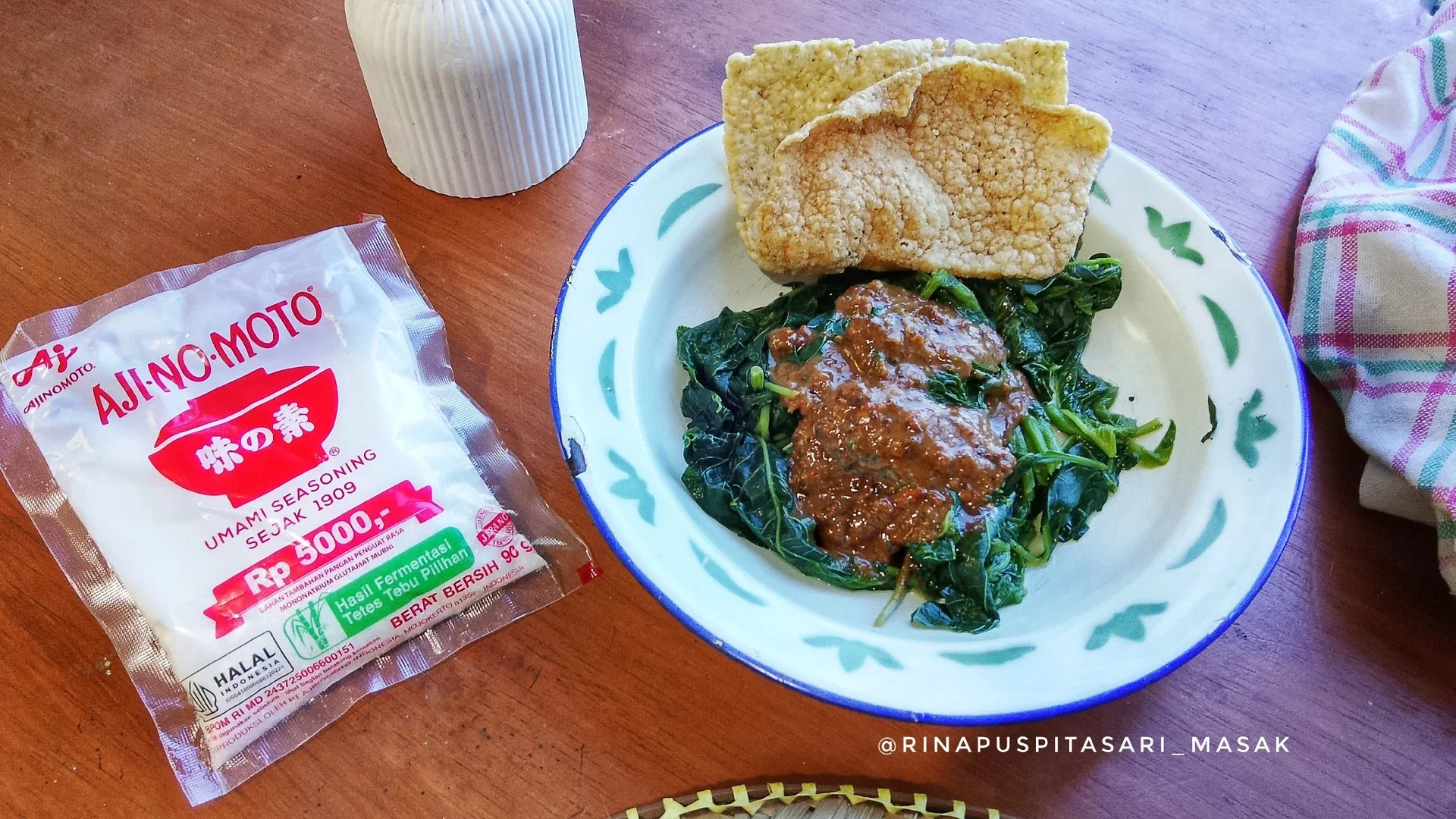 Pecel Kulub Bayam Kenikir ala AJI-NO-MOTO®