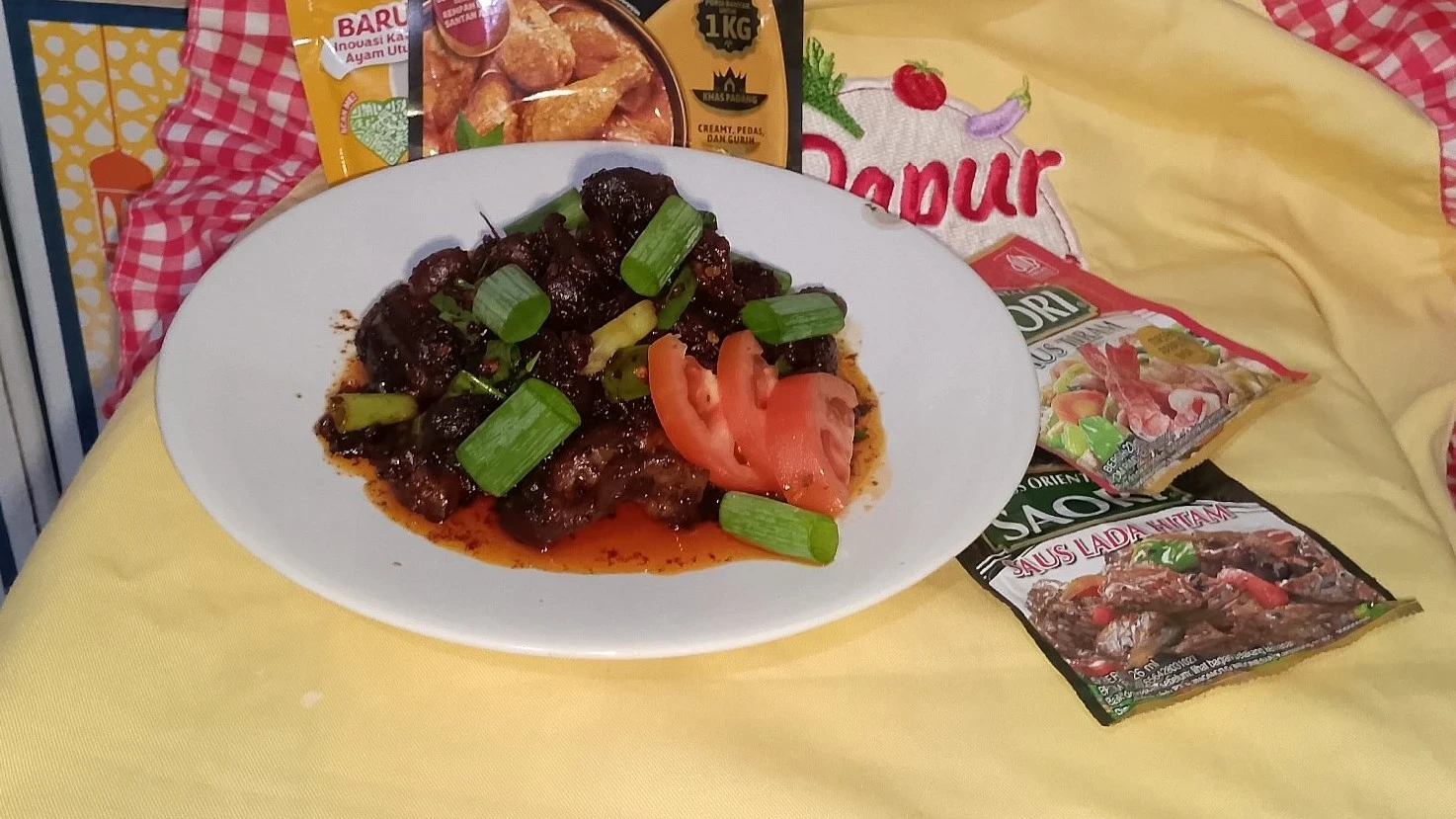 Pela ati Lada Hitam Pedas ( ala saori )