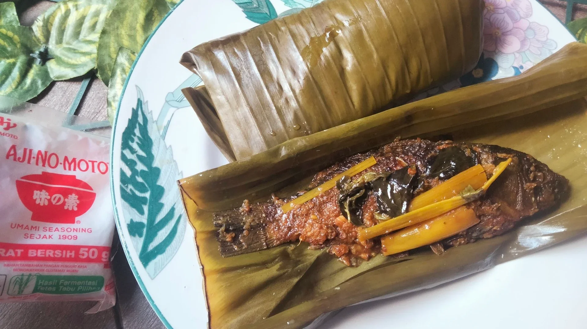PEPES PINDANG IKAN MAS ala AJINOMOTO®