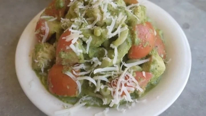 Pesto Fussilli kearifan Lokal