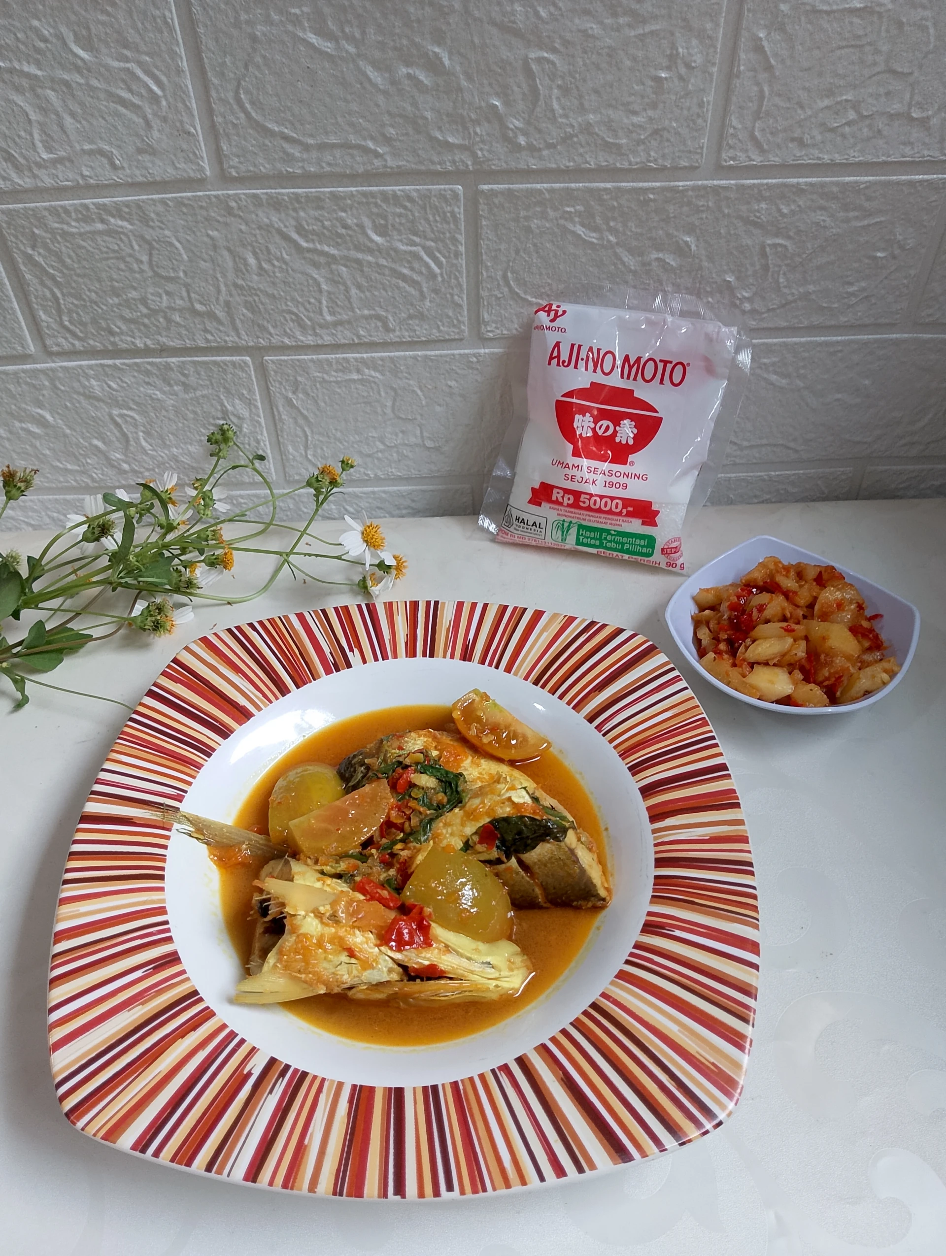 Pindang Bandeng Sambal Nanas ala AJI-NO-MOTO®