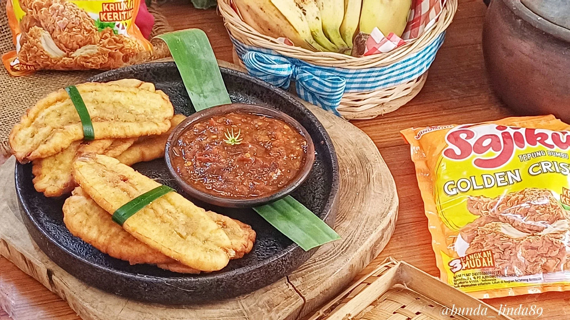 Pisang Goreng Manis Gurih Sambel Terasi #SajikuLezatMeresapSampaiDalam