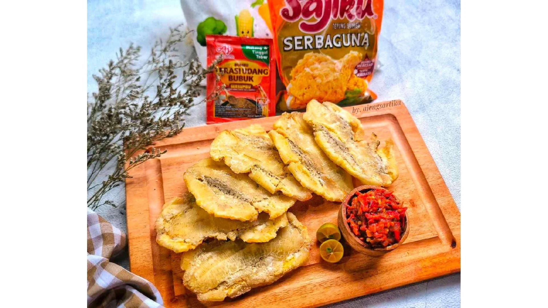 Pisang Peppe khas Makassar 