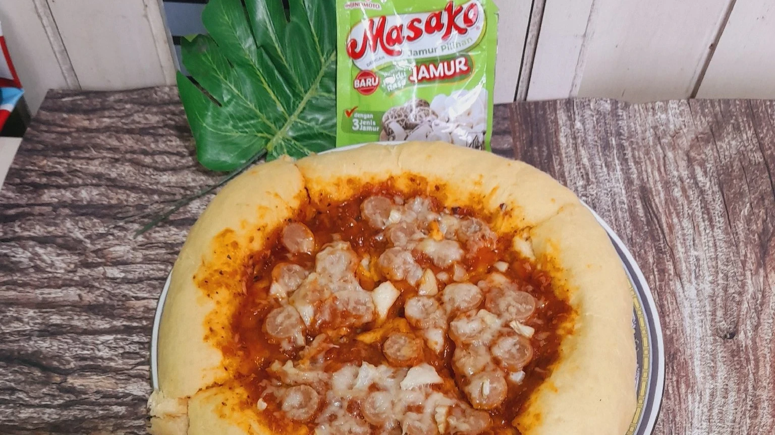 Pizza sosis keju