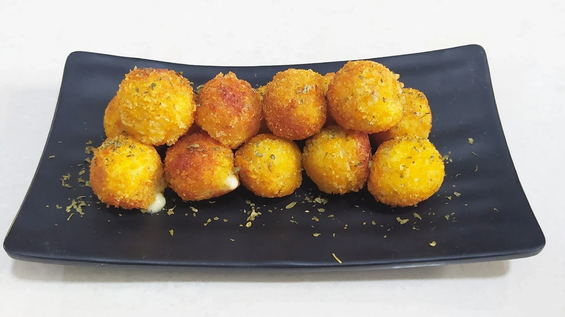 Pompom Kentang Mozarella