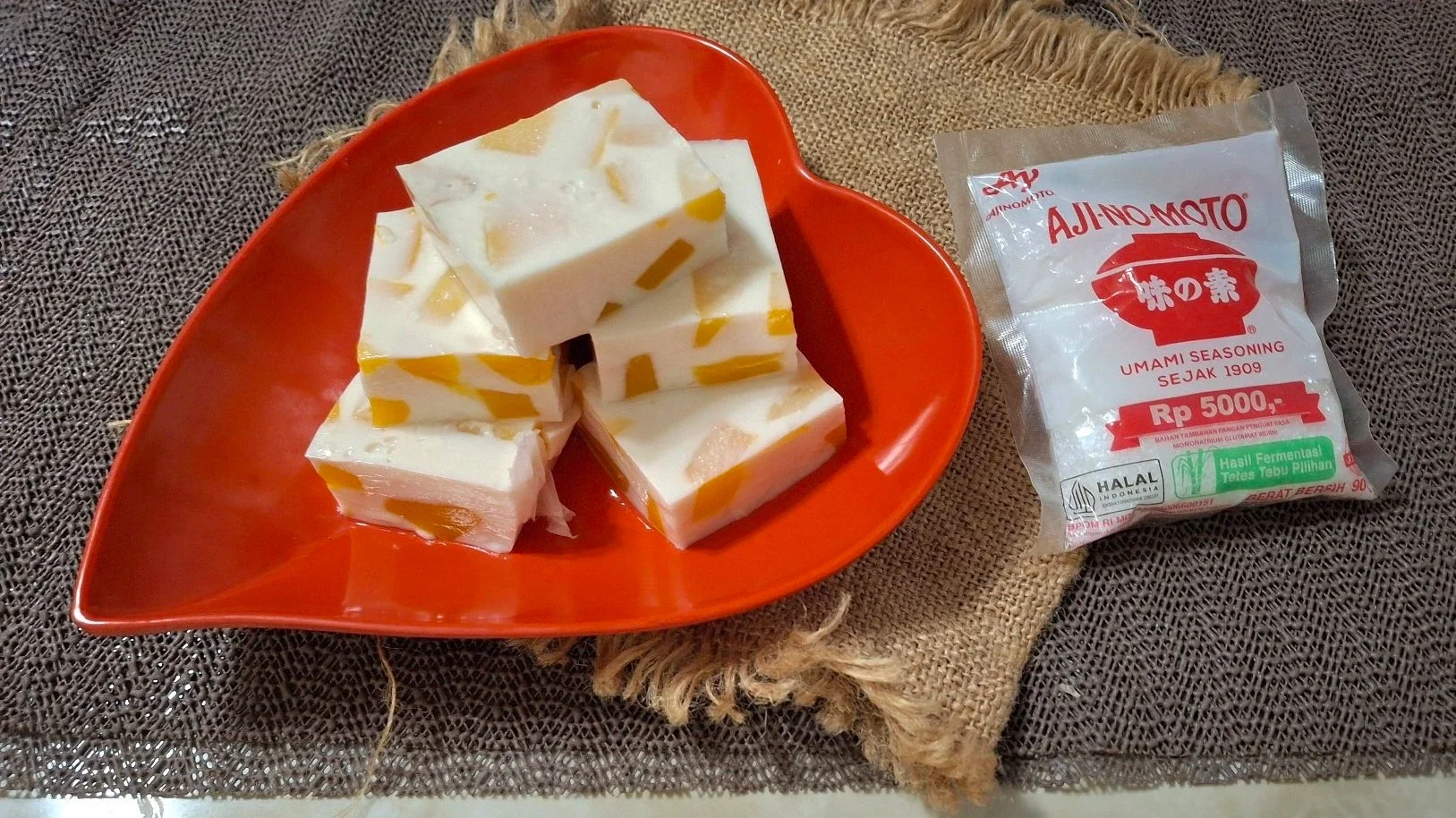 Puding Mangga Susu Evaporasi