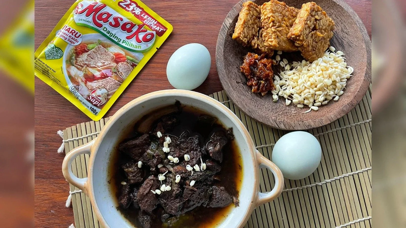 Rawon Legendaris Khas Jawa Timur