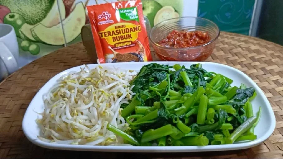 Rebusan Toge Kangkung + Sambal Terasi #NikmatTanpaDrama