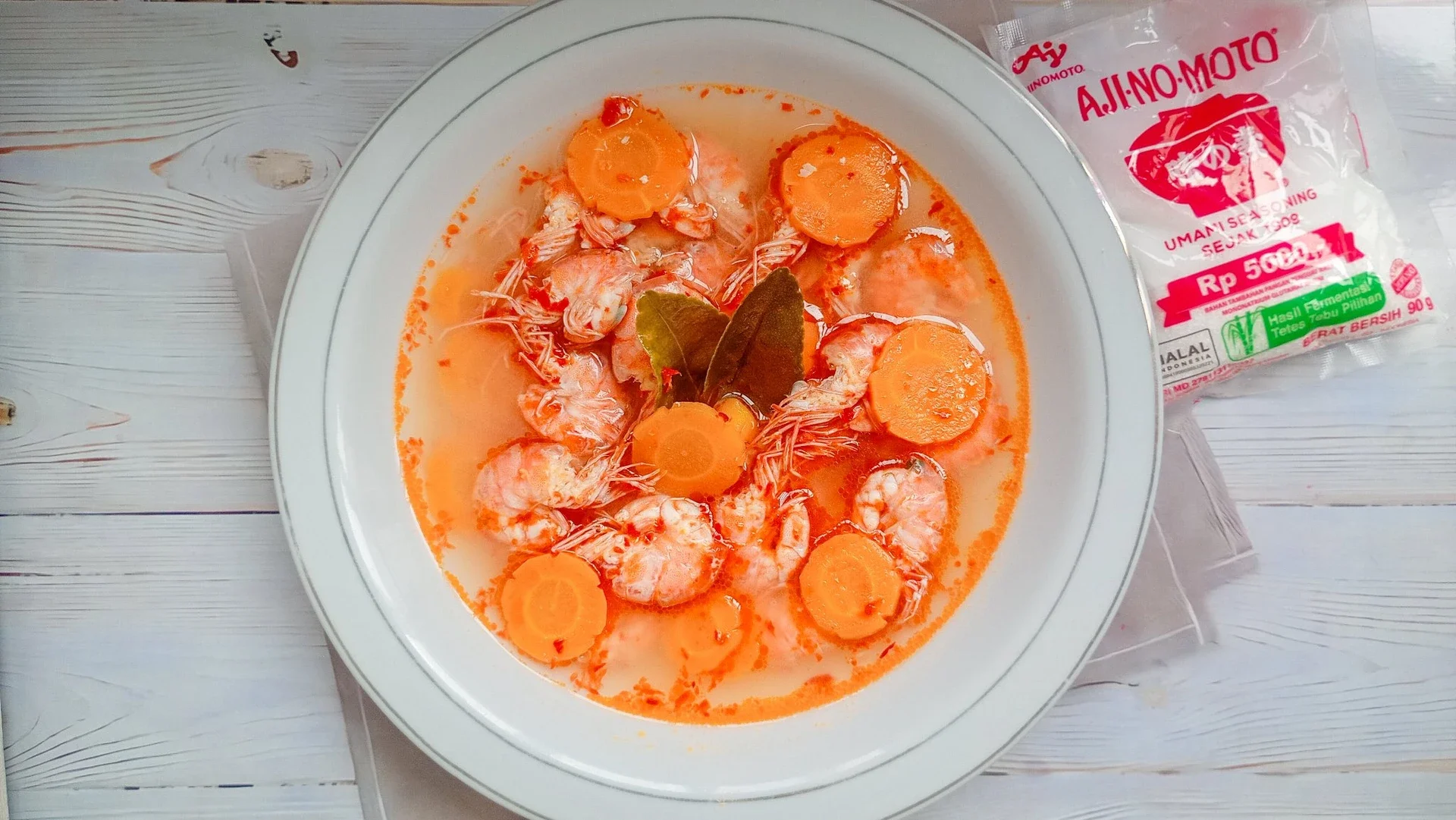 Recook Tom Yum Seafood Umami ala AJI-NO-MOTO®