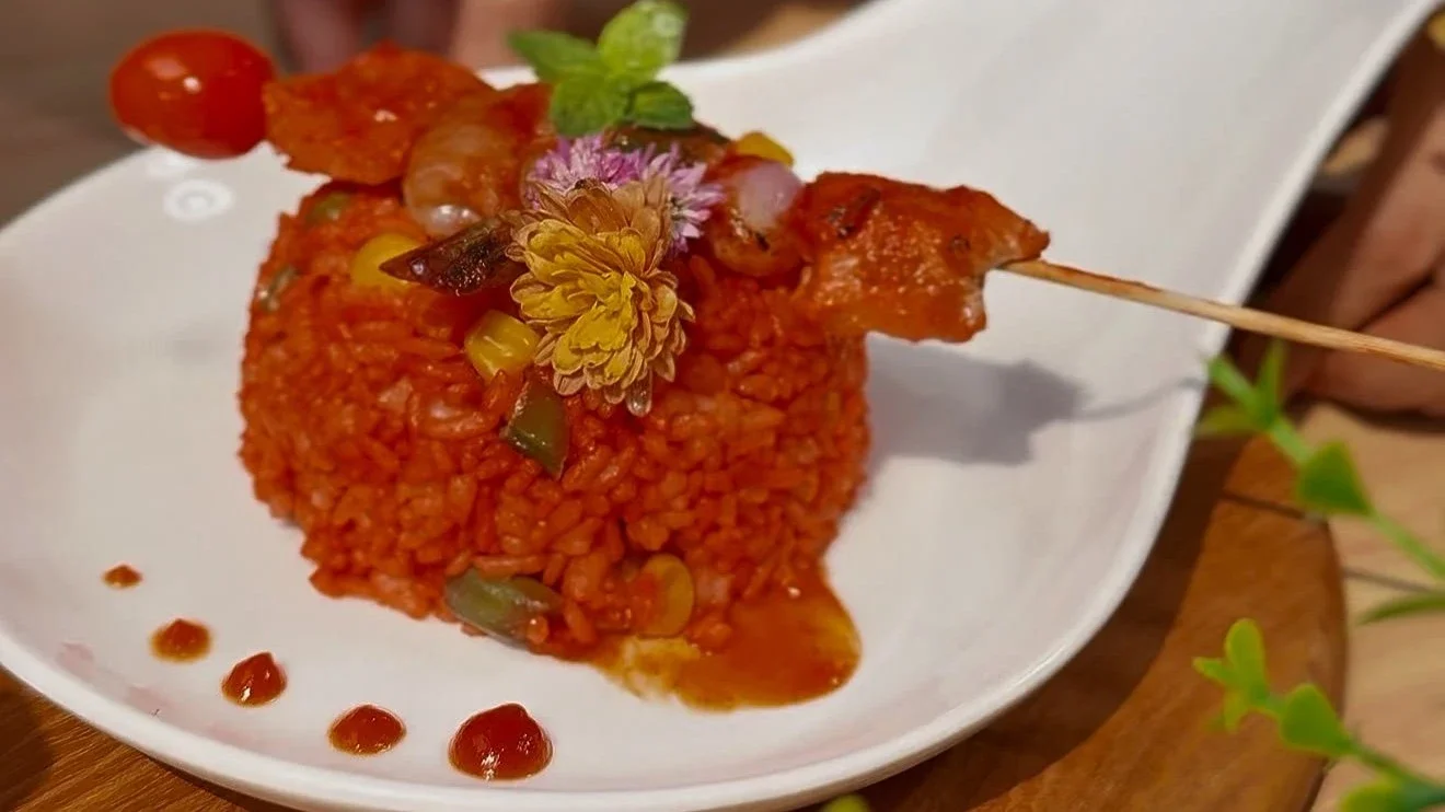 Red Rice With Sweet & Sour Brochette