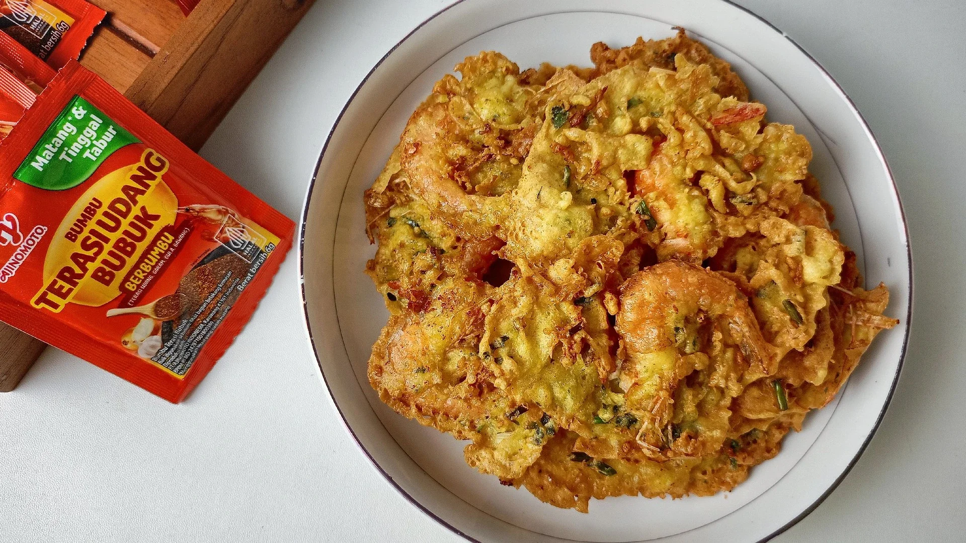 REMPEYEK TERASI UDANG