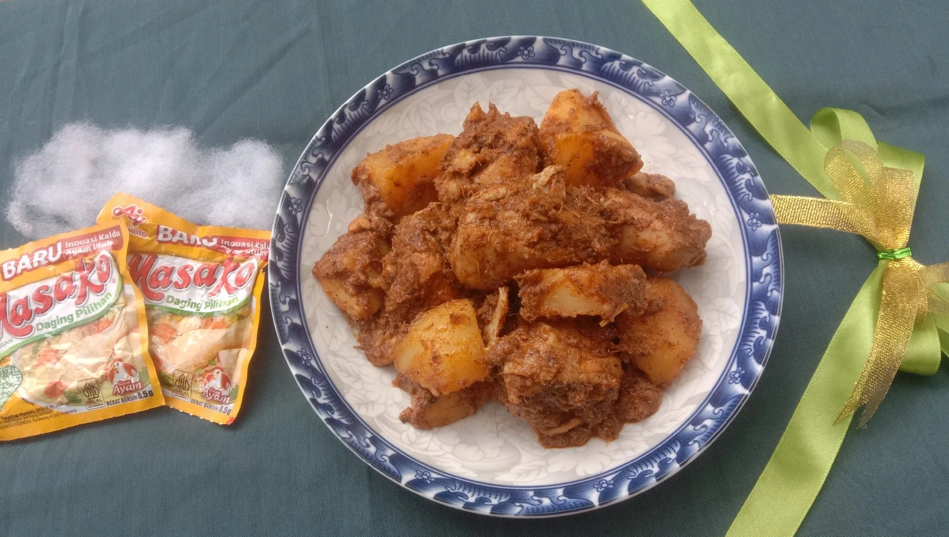 RENDANG AYAM 