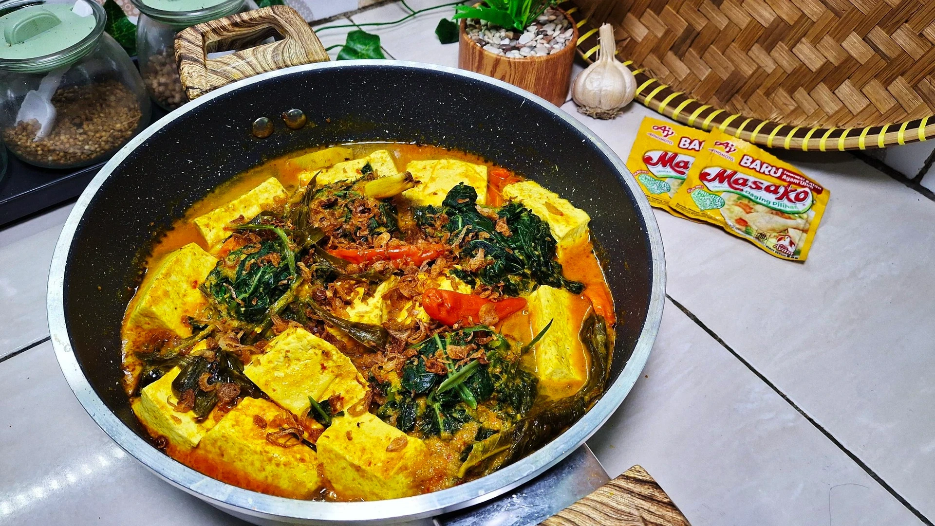 Rendang Tahu Daun Tela