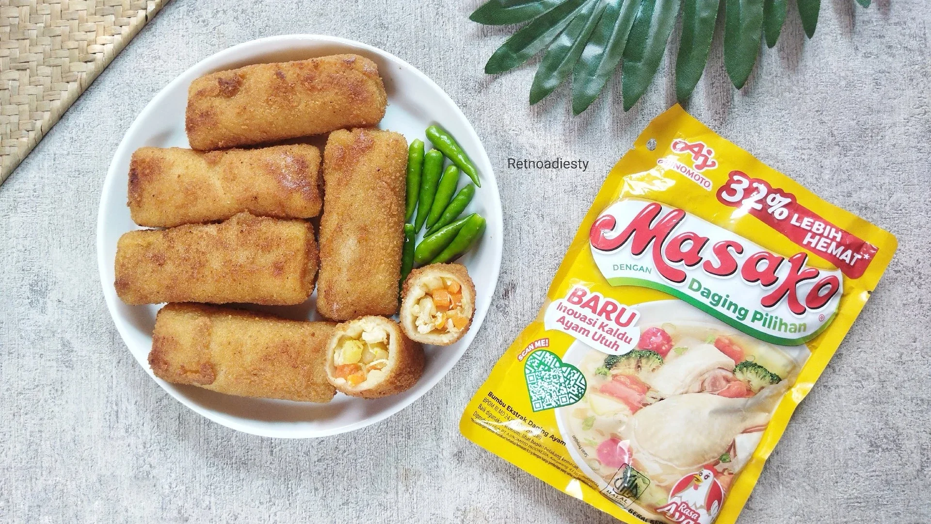Risol ayam sayur