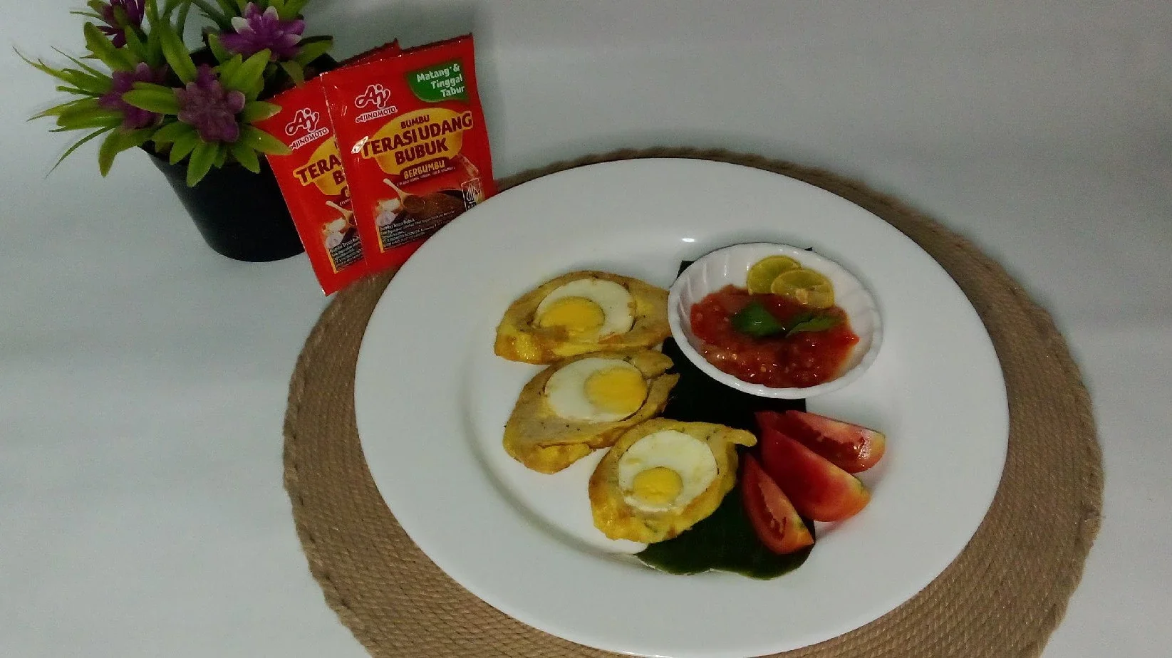 Rolade Ayam Isi Telur