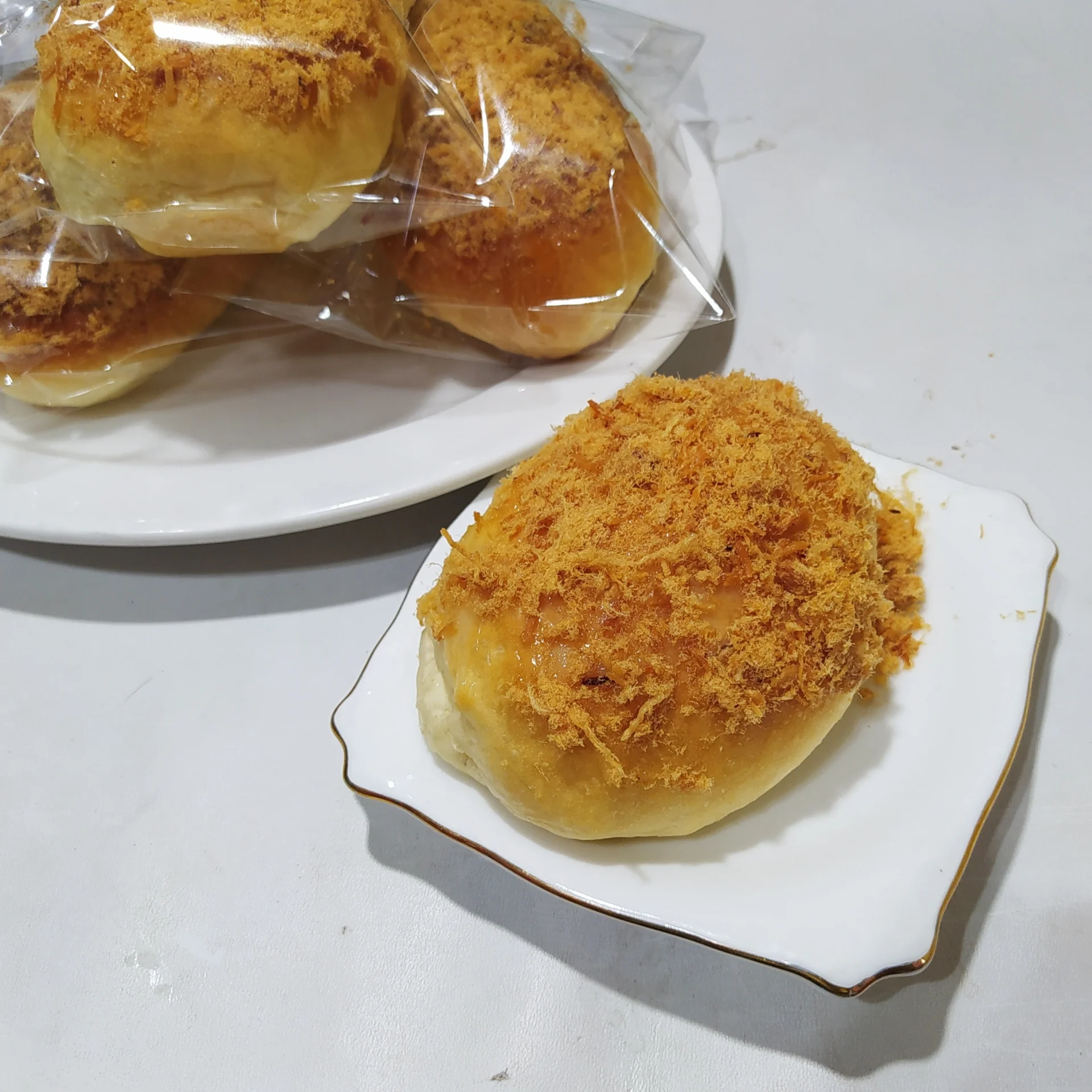 Roti Abon Ayam