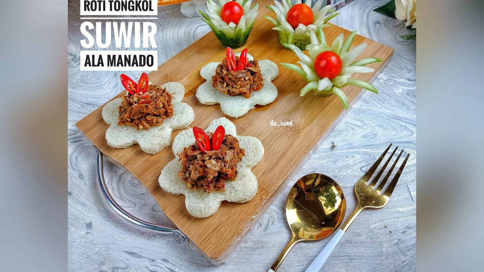ROTI TONGKOL SUWIR 
