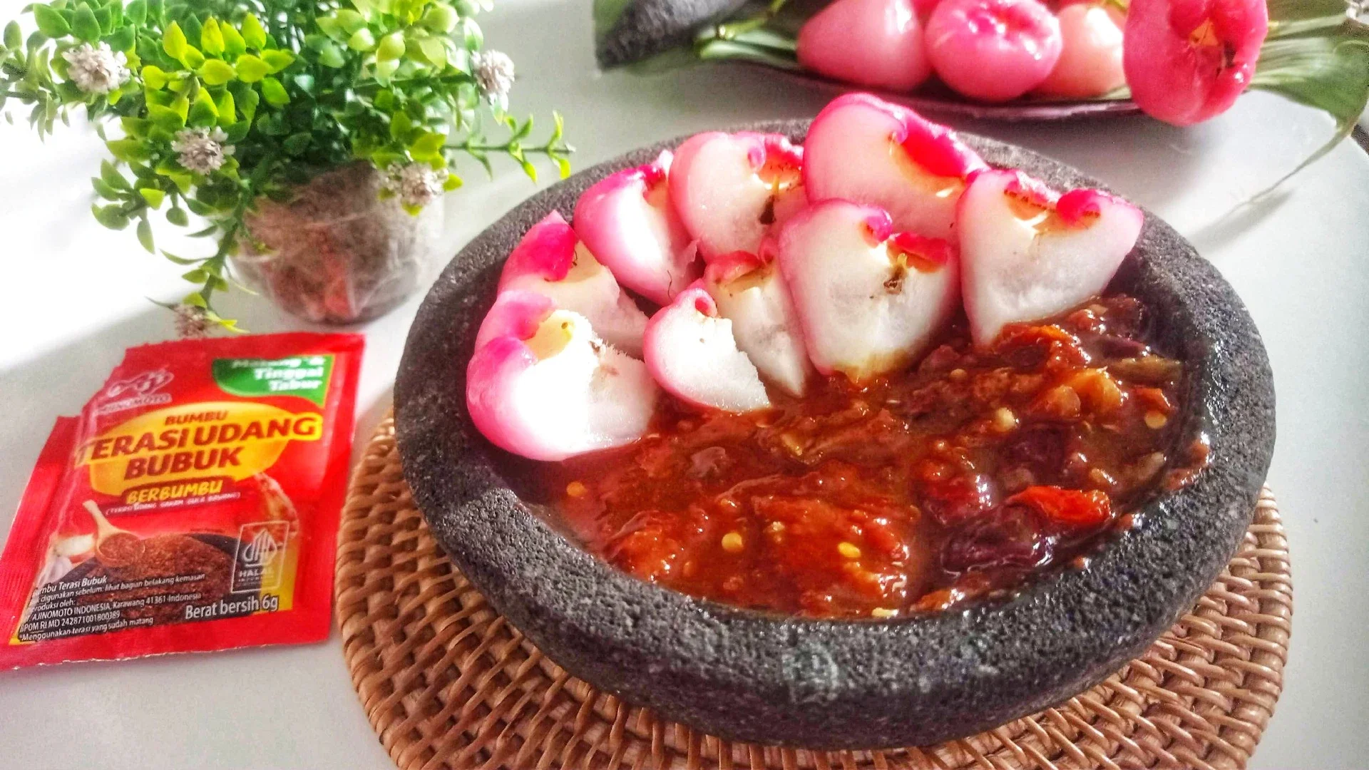 Rujak jambu air 