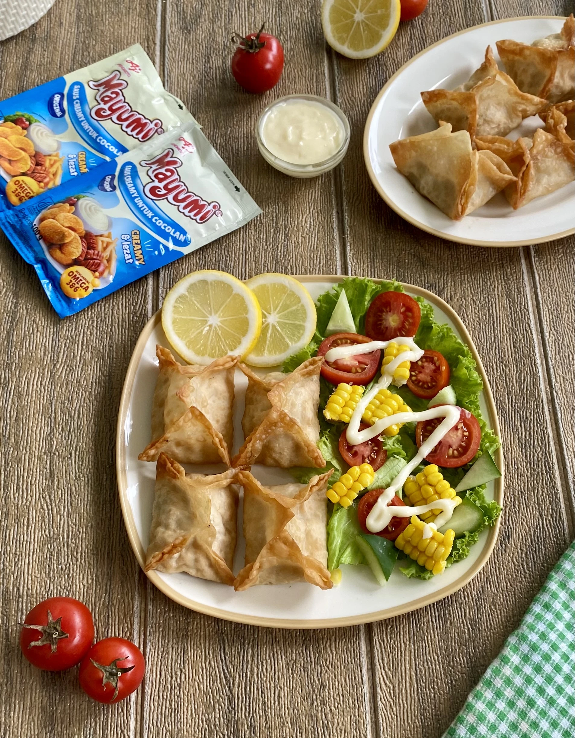 Salad Tahu Pangsit Goreng