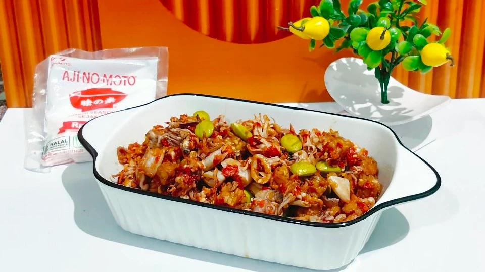 Sambal Cumi Pete