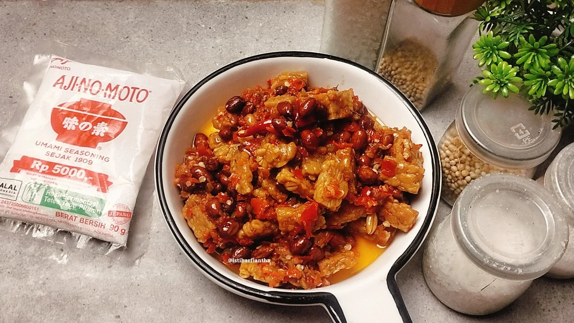 Sambal kentang kacang tanah ala Ajinomoto®